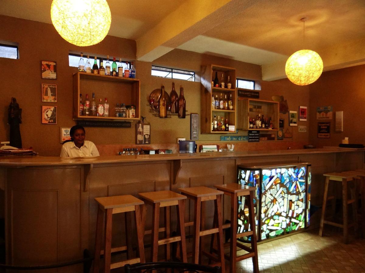 Ikweta Country Inn Maua Kaathene Kültér fotó