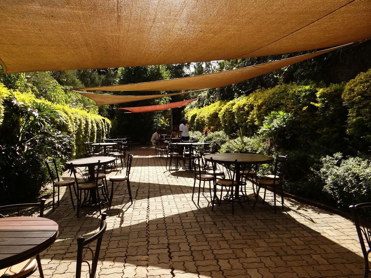 Ikweta Country Inn Maua Kaathene Kültér fotó